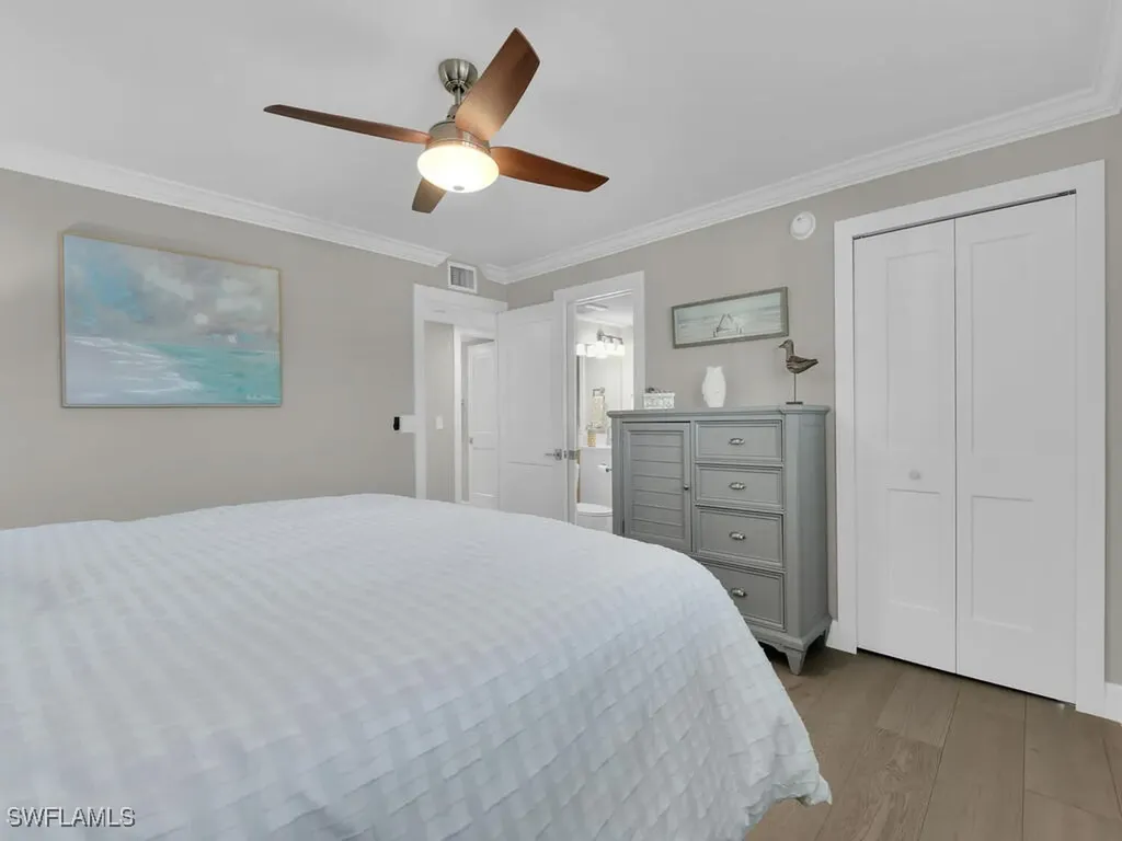 222 Harbour Drive Naples FL 34103