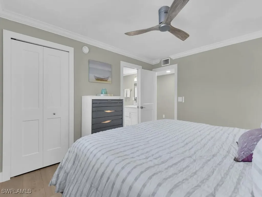 222 Harbour Drive Naples FL 34103