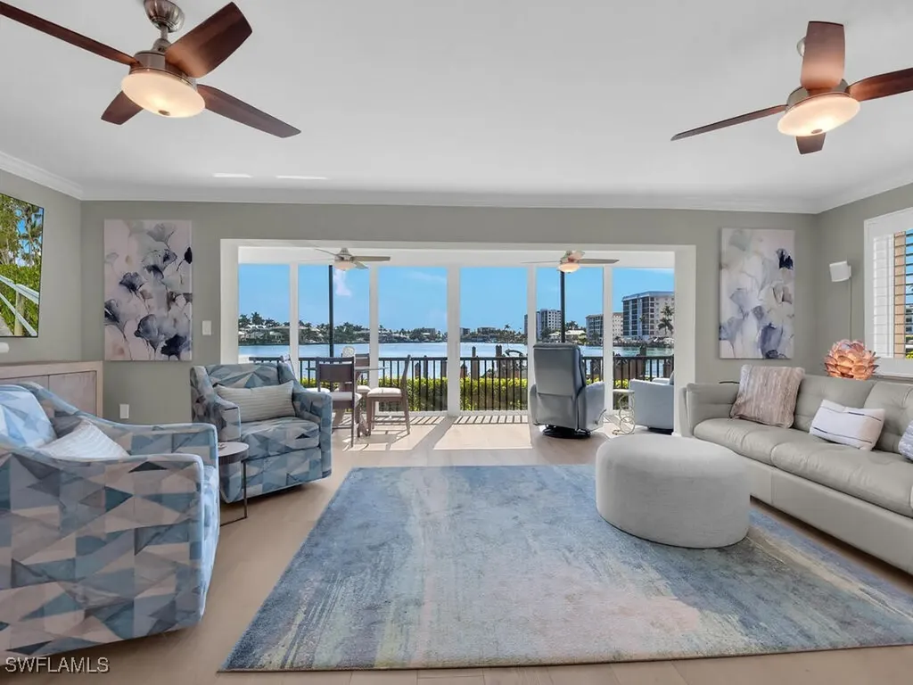 222 Harbour Drive Naples FL 34103