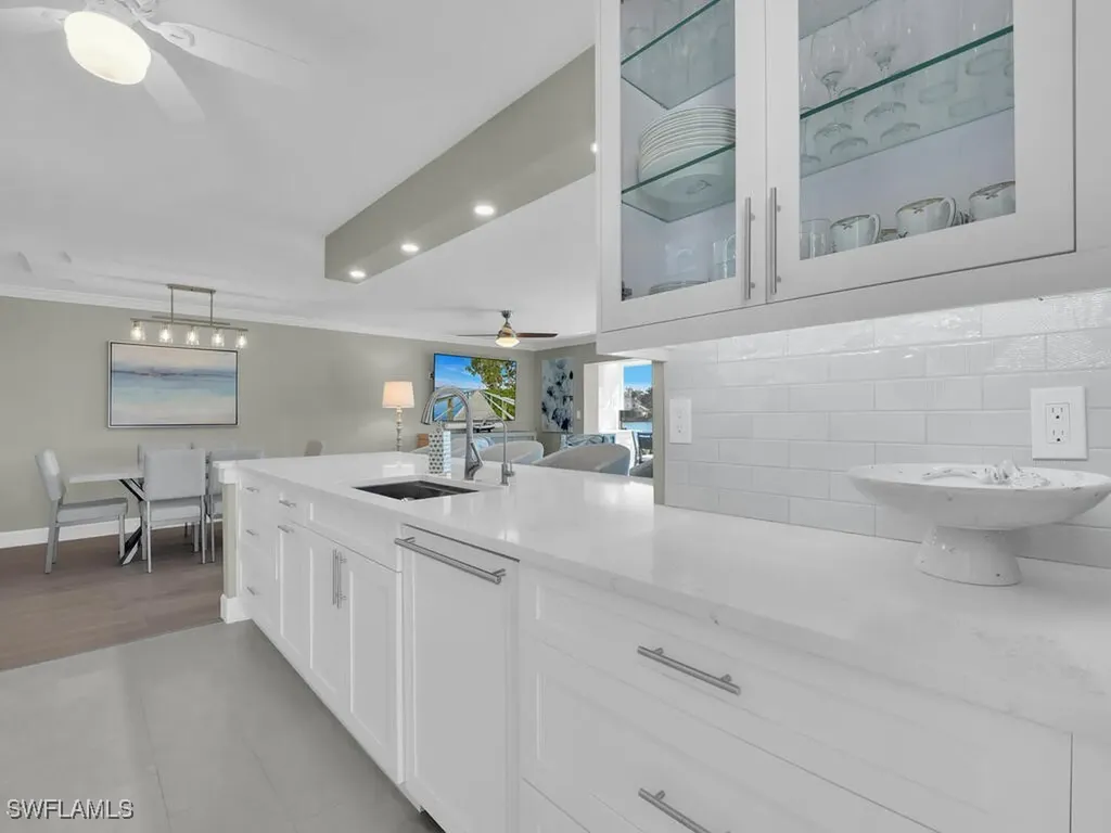 222 Harbour Drive Naples FL 34103