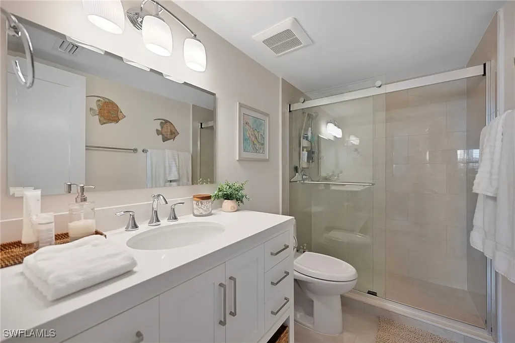 1950 Gulf Shore Boulevard N Naples FL 34102