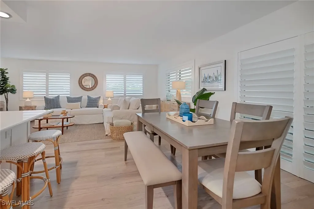 1950 Gulf Shore Boulevard N Naples FL 34102