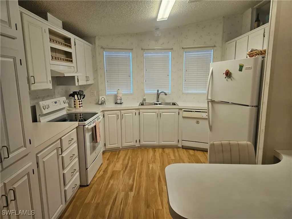 38 Turquoise Avenue Naples FL 34114