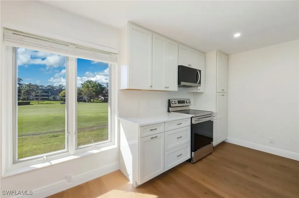 104 Clubhouse Drive Naples FL 34105