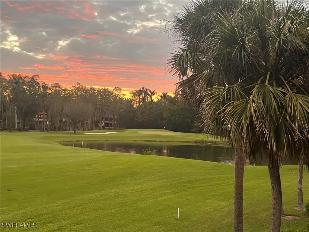 104 Clubhouse Drive Naples FL 34105