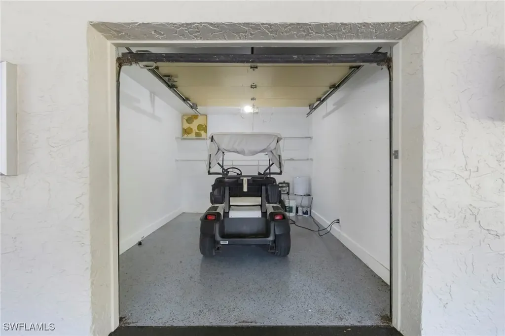 104 Clubhouse Drive Naples FL 34105