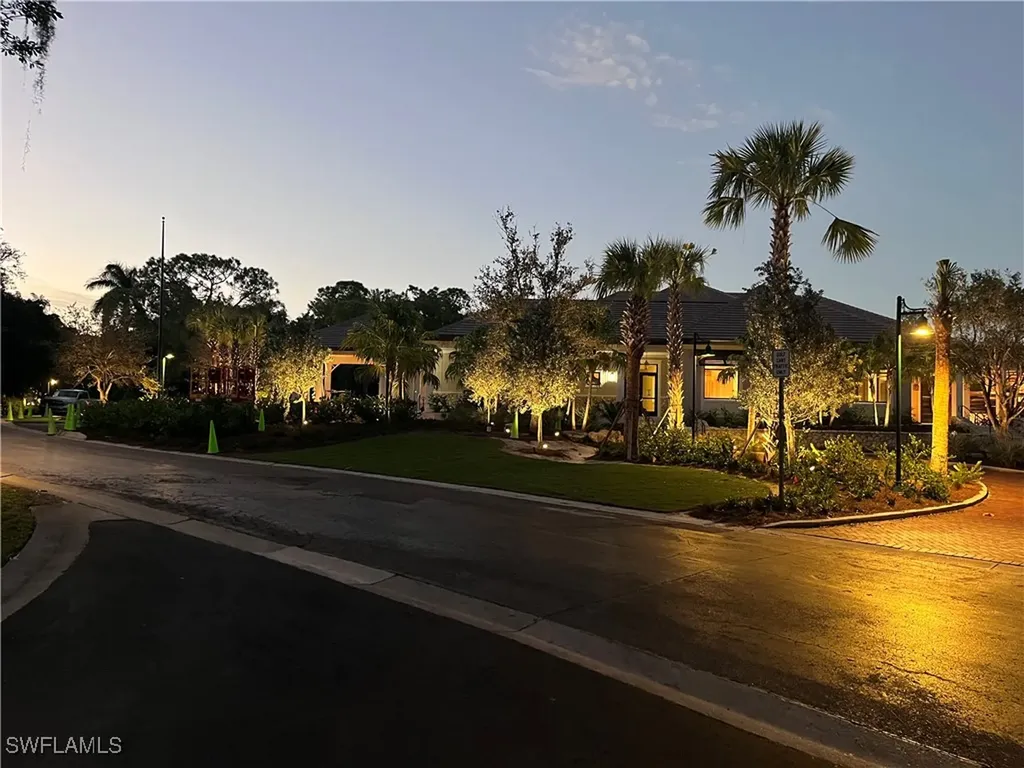 104 Clubhouse Drive Naples FL 34105