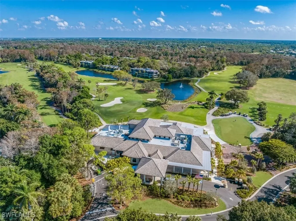104 Clubhouse Drive Naples FL 34105