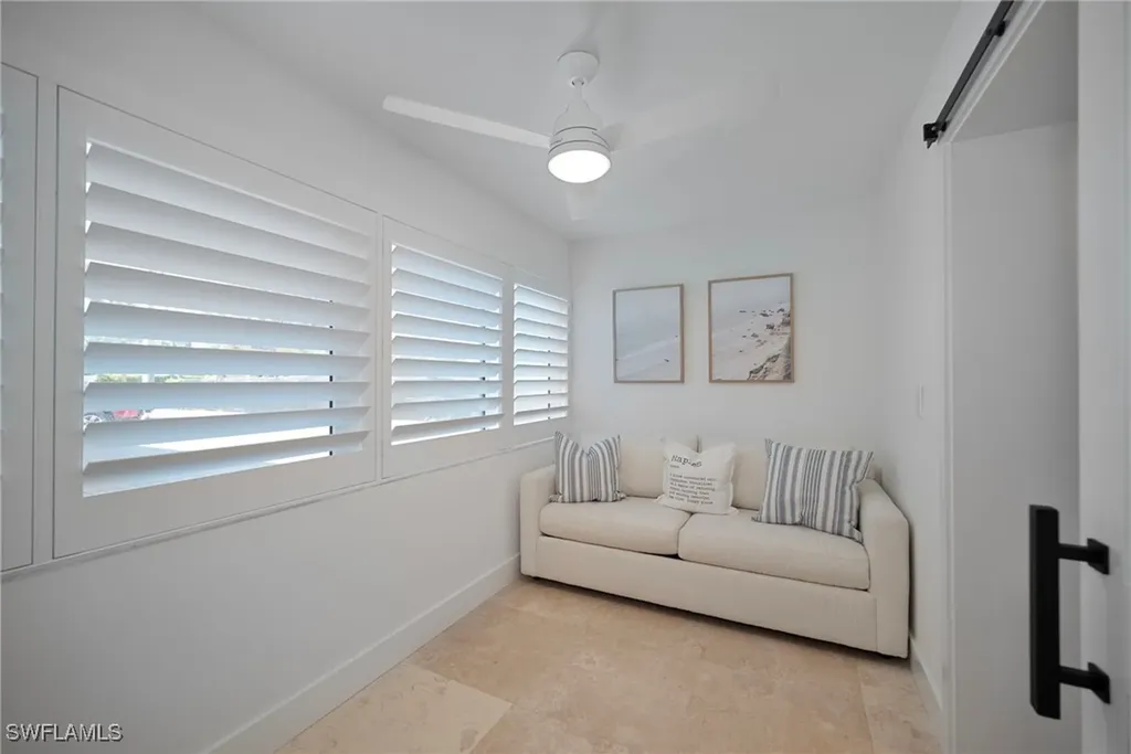 1950 Gulf Shore Boulevard N Naples FL 34102