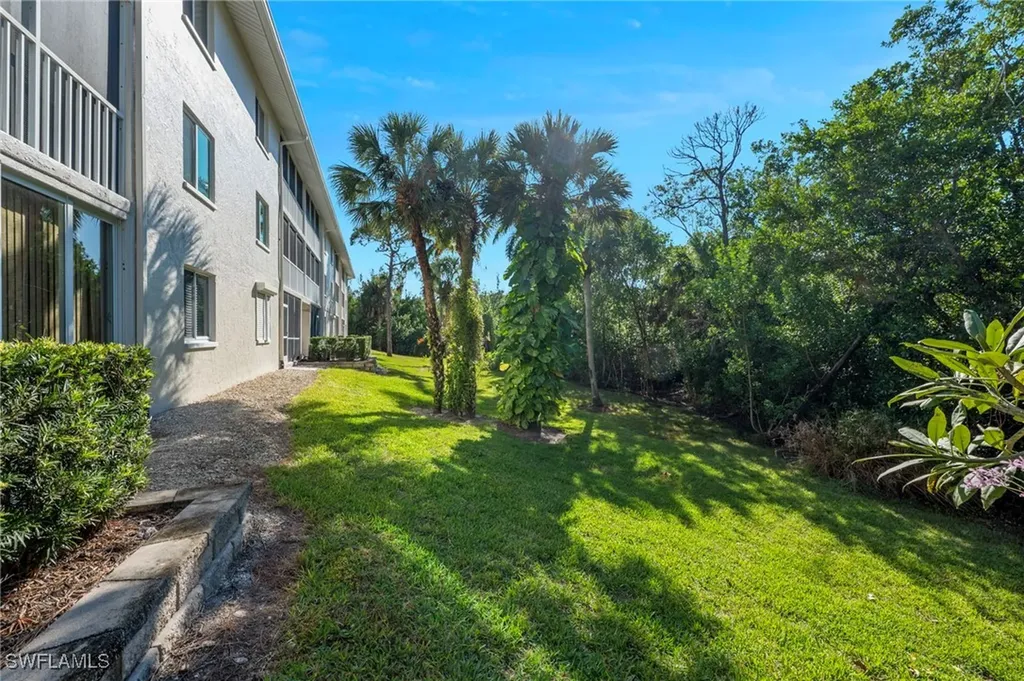 3021 Sandpiper Bay Circle Naples FL 34112
