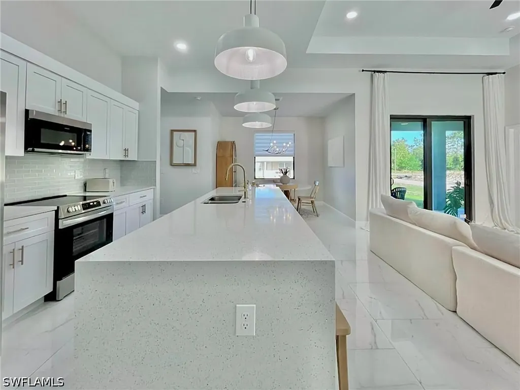 4101 NE 10th Avenue Cape Coral FL 33909