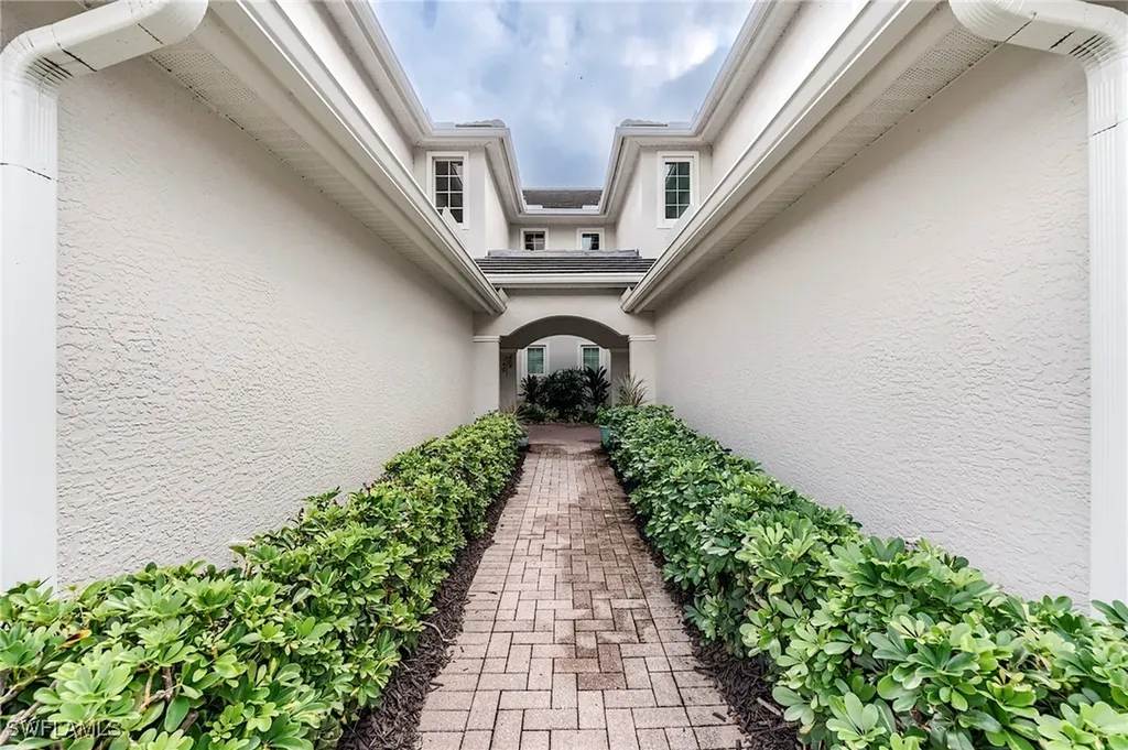 9111 Palmetto Ridge Drive Estero FL 34135