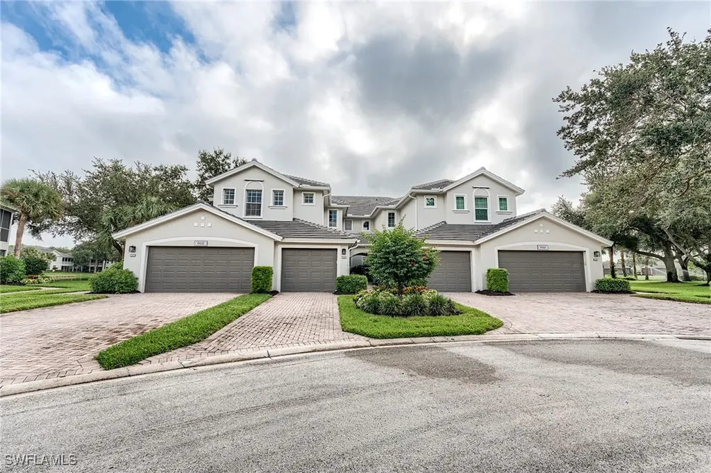 9111 Palmetto Ridge Drive Estero FL 34135