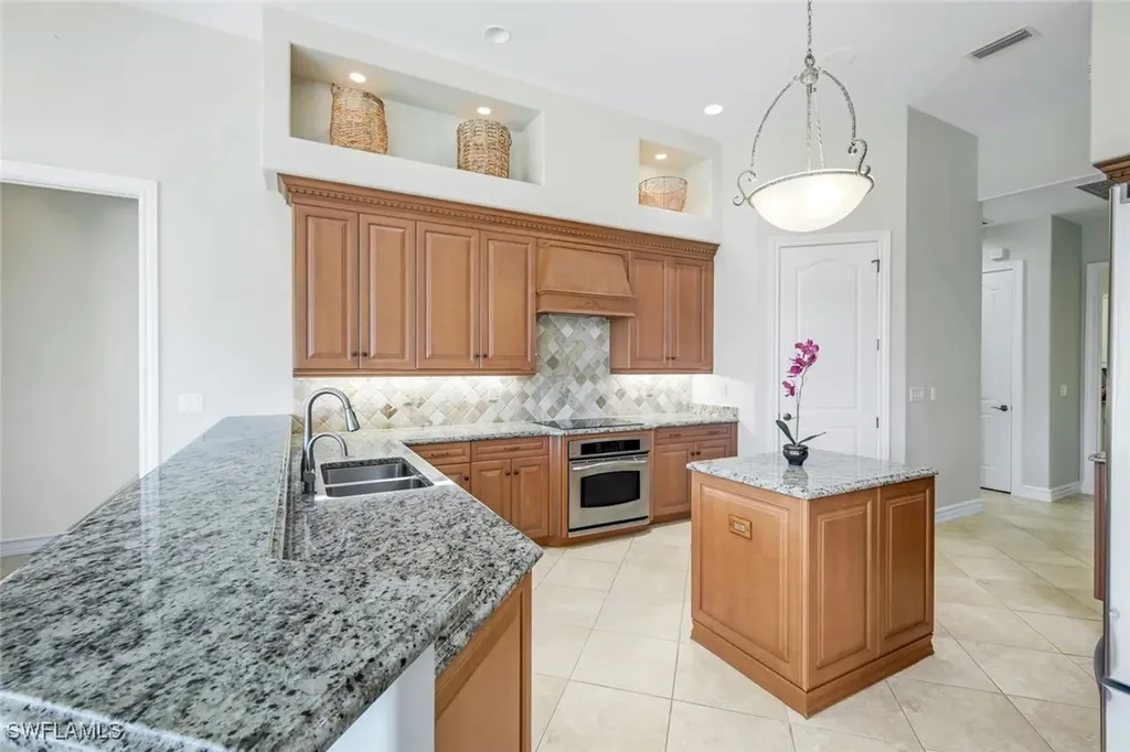 6029 Tarpon Estates Court Cape Coral FL 33914