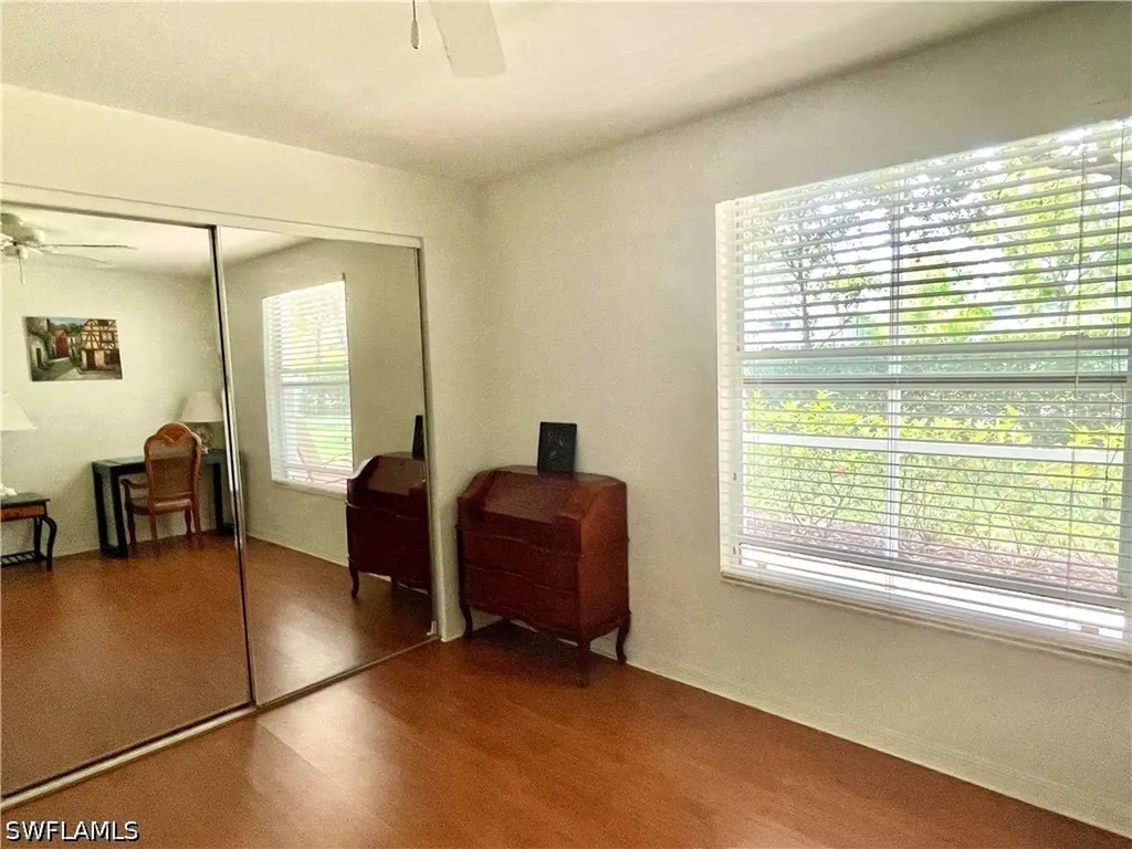 685 Windsor Square Naples FL 34104