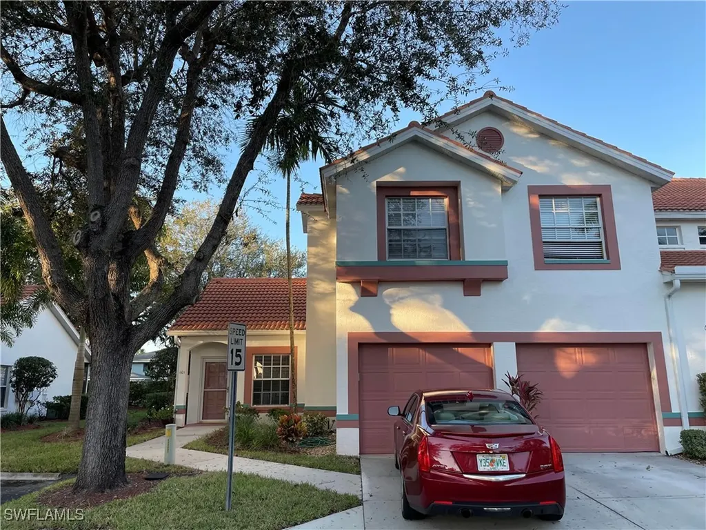 685 Windsor Square Naples FL 34104
