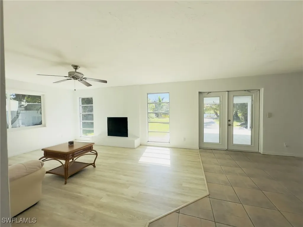 22 Constitution Drive Naples FL 34112