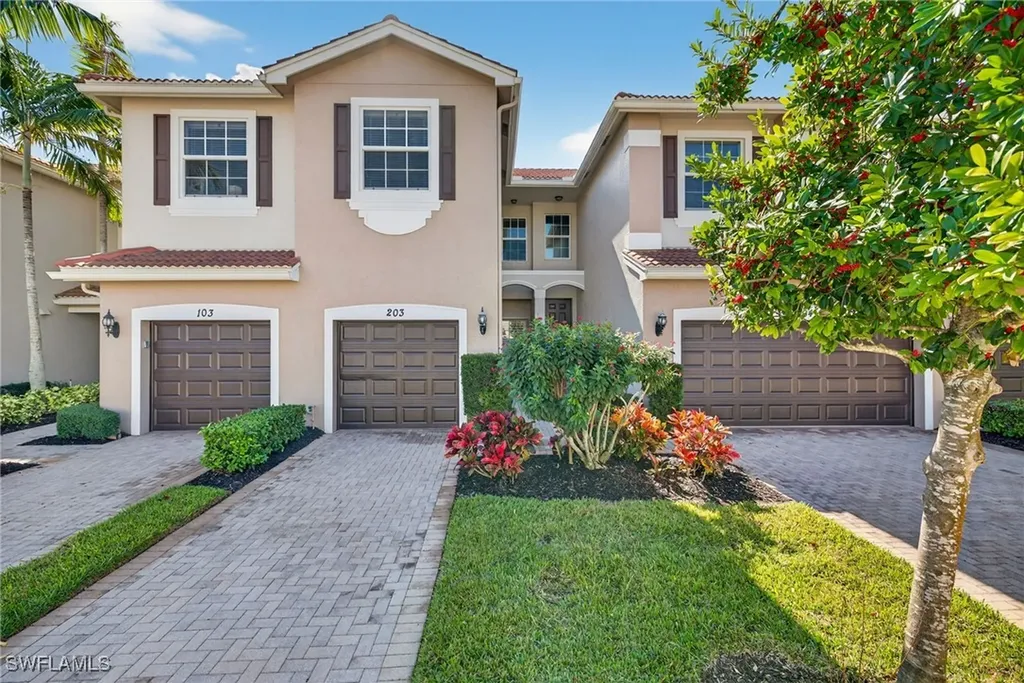 6540 Monterey Point Naples FL 34105