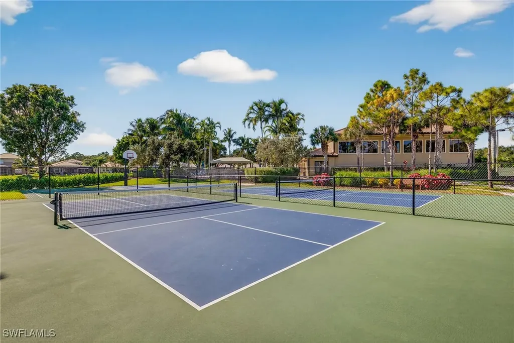 6540 Monterey Point Naples FL 34105