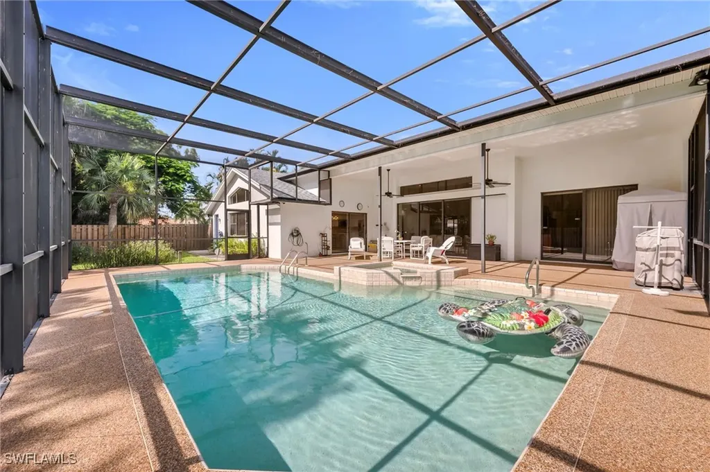 28200 Winthrop Circle Bonita Springs FL 34134