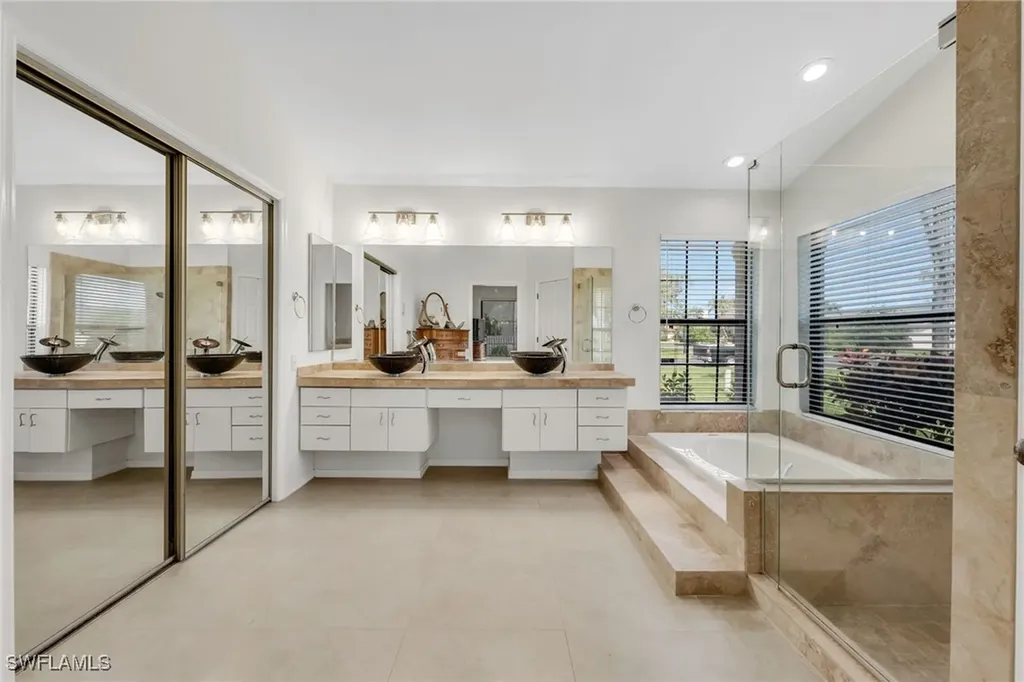 28200 Winthrop Circle Bonita Springs FL 34134