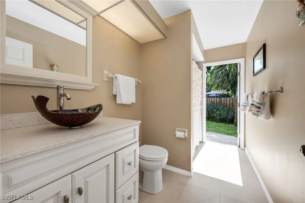 28200 Winthrop Circle Bonita Springs FL 34134