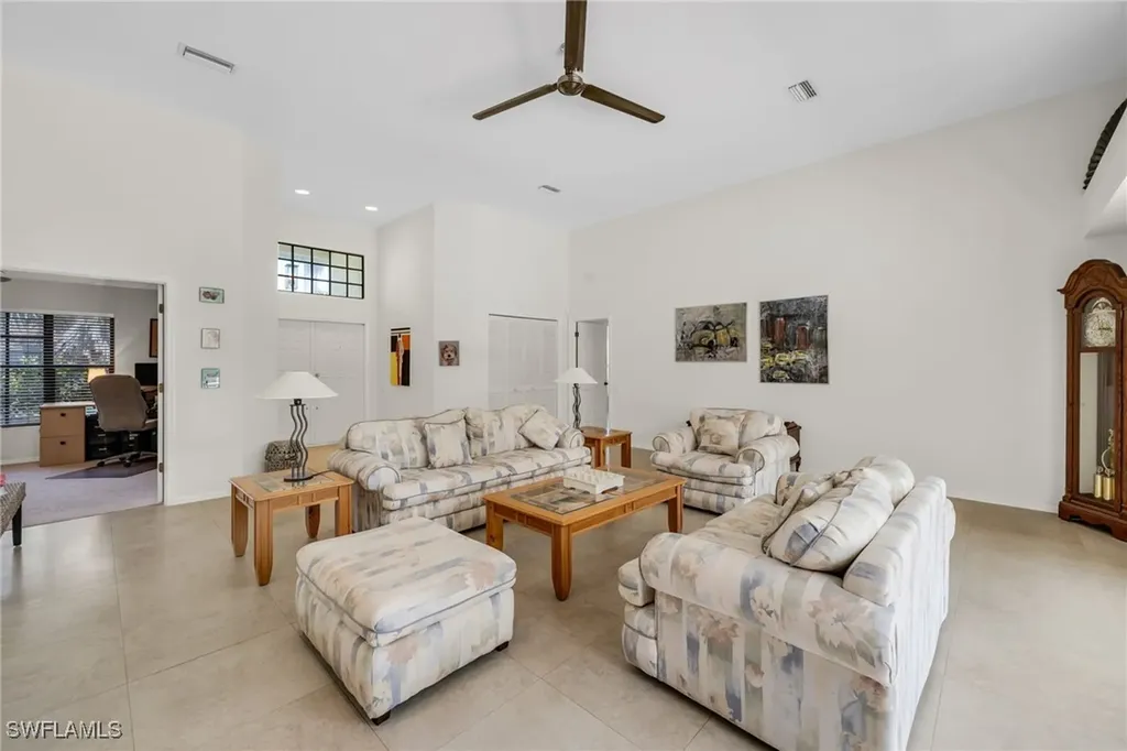 28200 Winthrop Circle Bonita Springs FL 34134