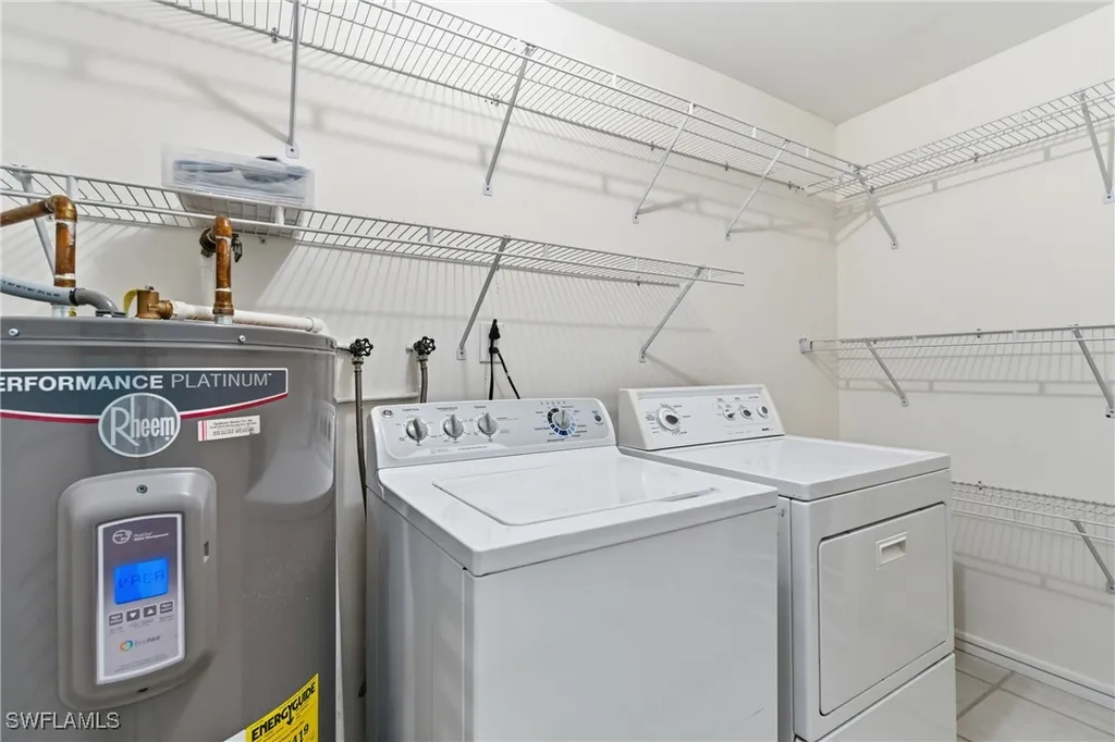 1235 Rordon Avenue Naples FL 34103