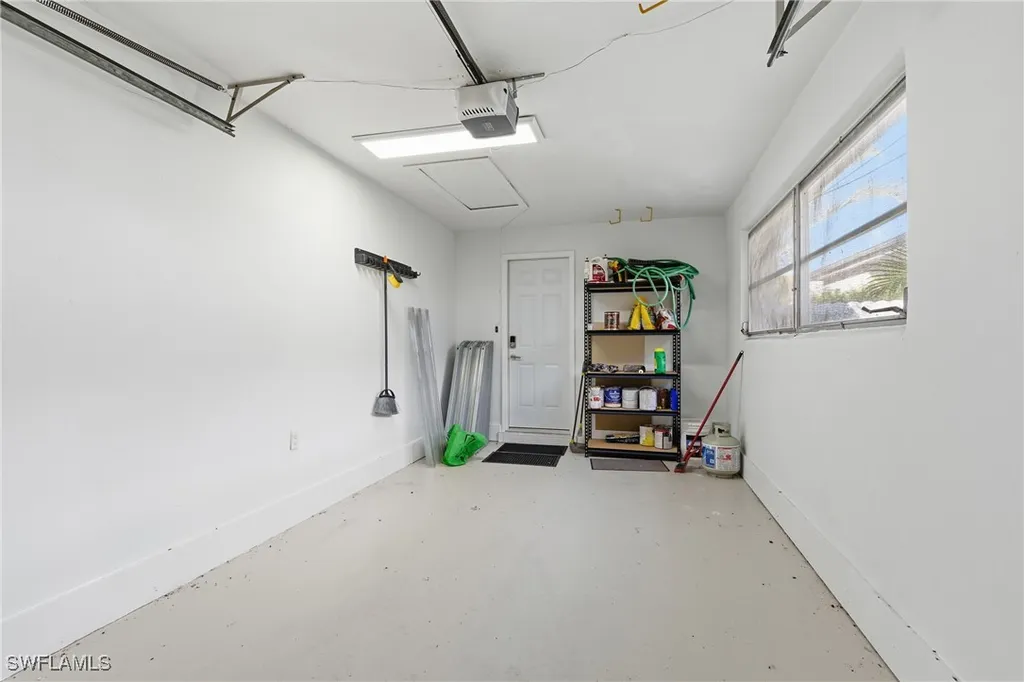1235 Rordon Avenue Naples FL 34103