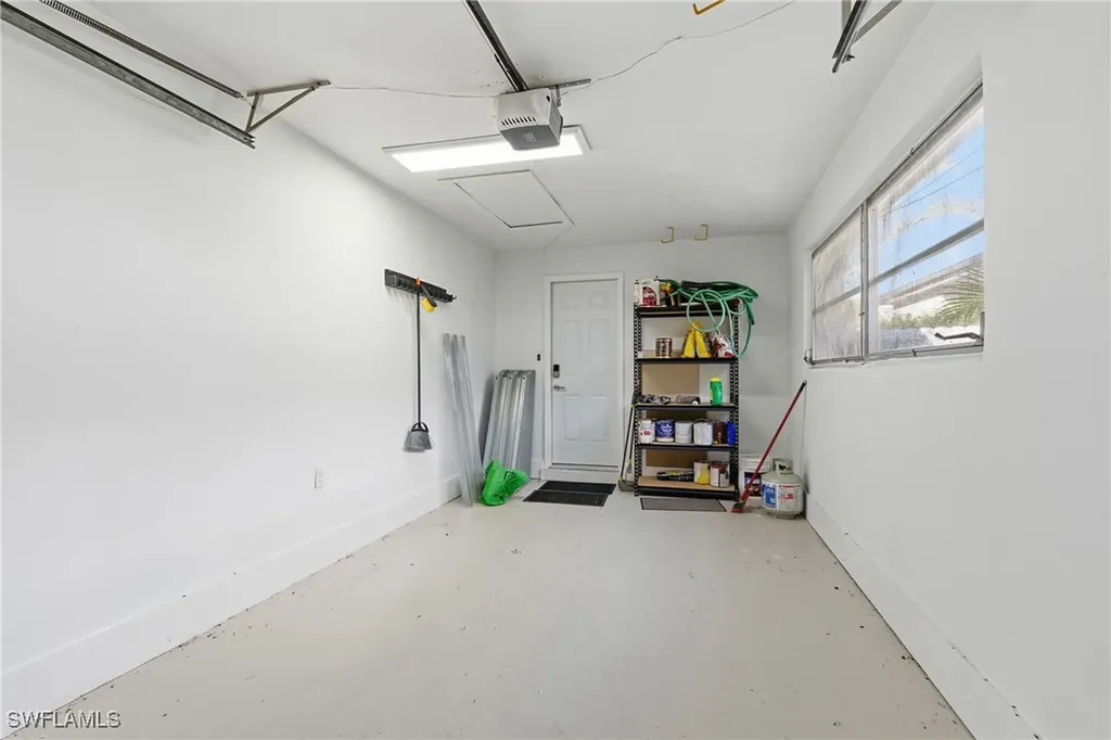 1235 Rordon Avenue Naples FL 34103