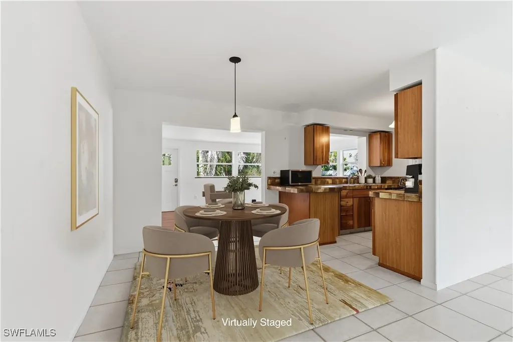 1235 Rordon Avenue Naples FL 34103