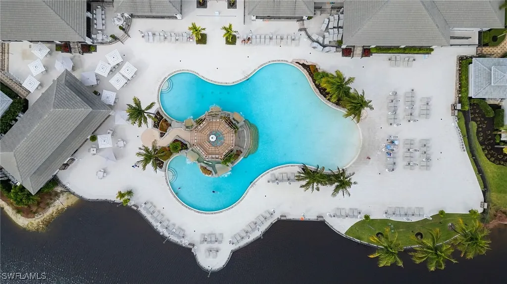 300 Dunes Boulevard Naples FL 34110