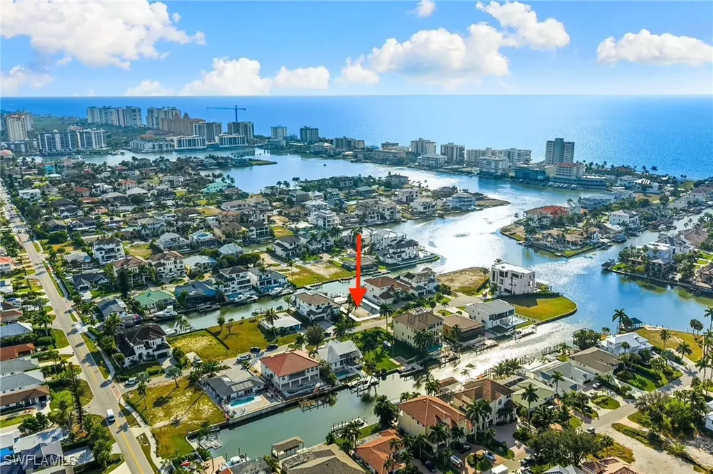 418 Seagull Avenue Naples FL 34108