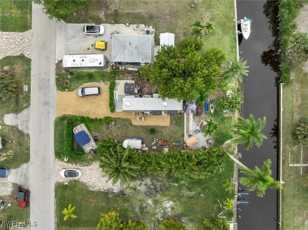 27579 Tarpon Way Bonita Springs FL 34134