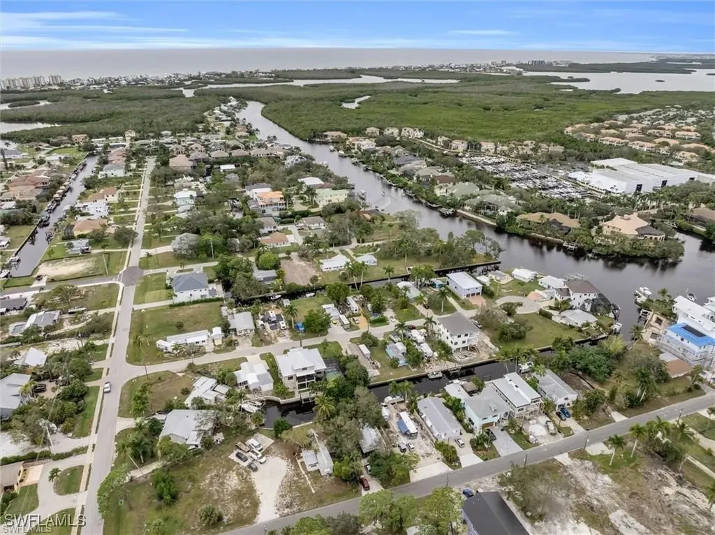 27579 Tarpon Way Bonita Springs FL 34134