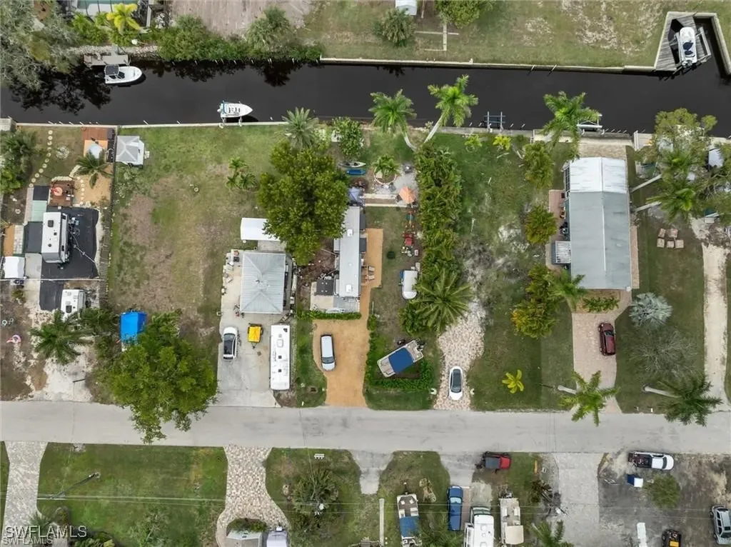 27579 Tarpon Way Bonita Springs FL 34134