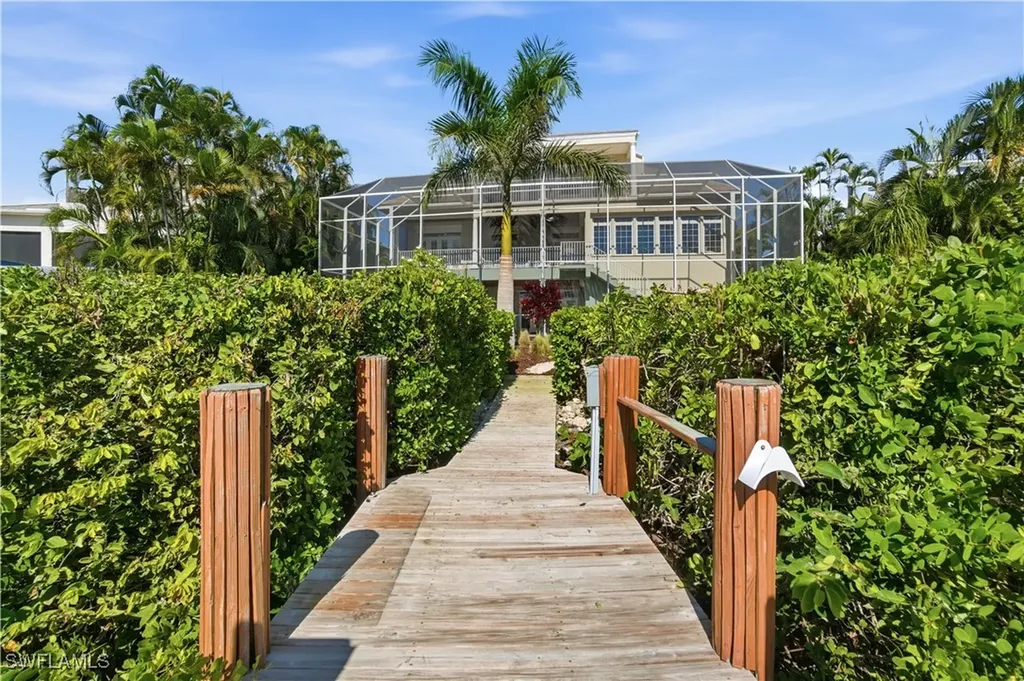 80 Southport Cove Bonita Springs FL 34134