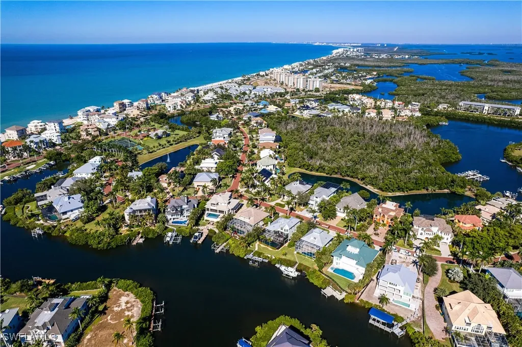 80 Southport Cove Bonita Springs FL 34134