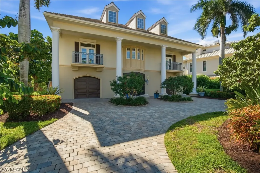 80 Southport Cove Bonita Springs FL 34134