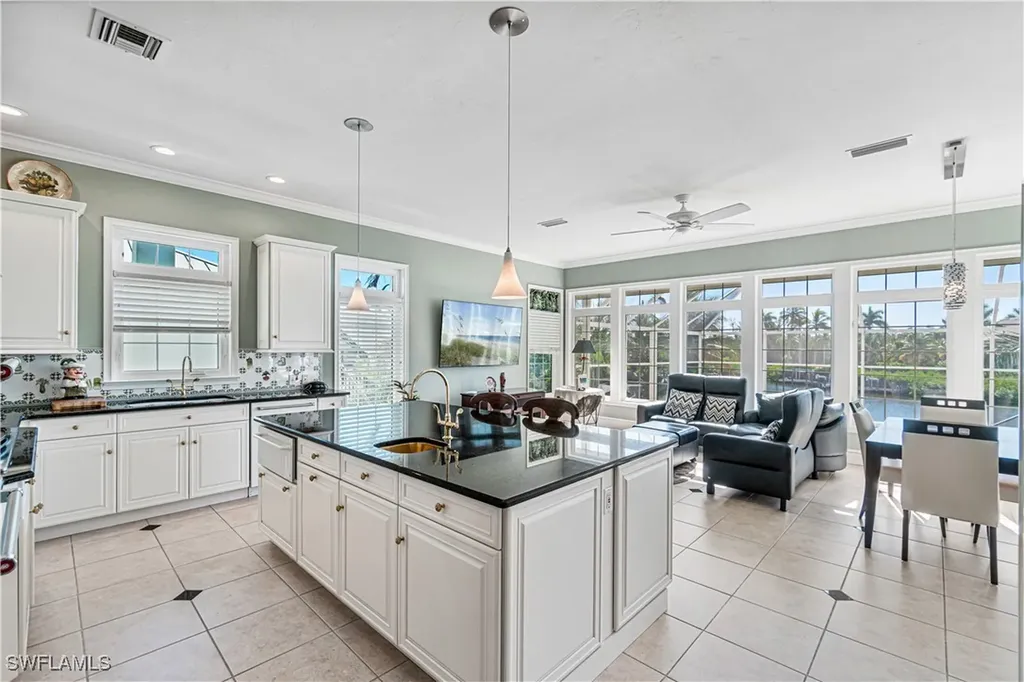 80 Southport Cove Bonita Springs FL 34134