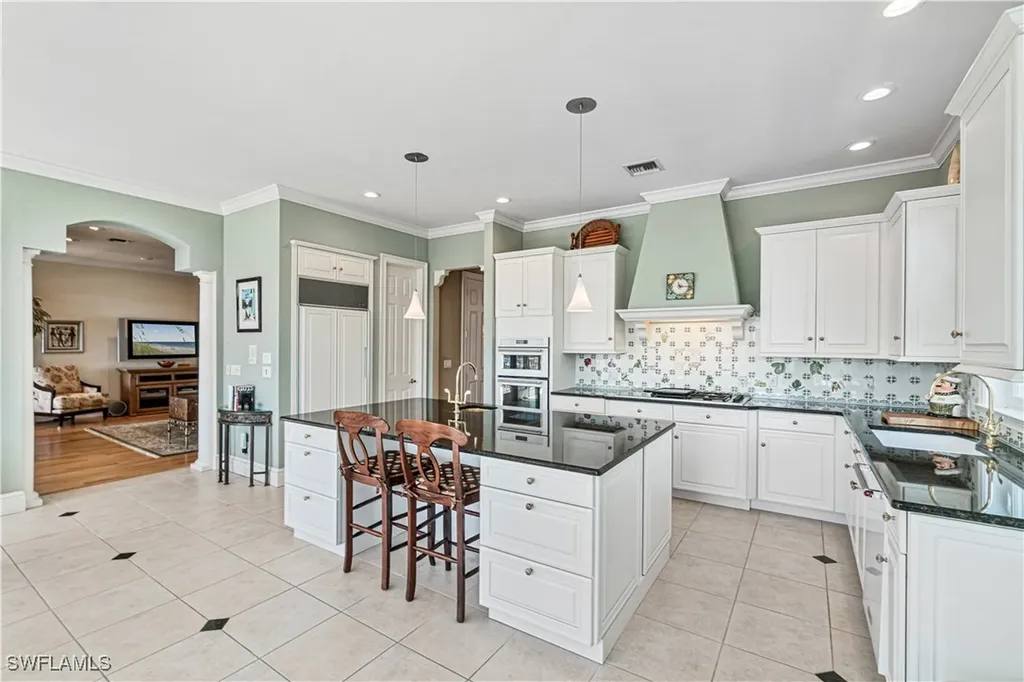 80 Southport Cove Bonita Springs FL 34134