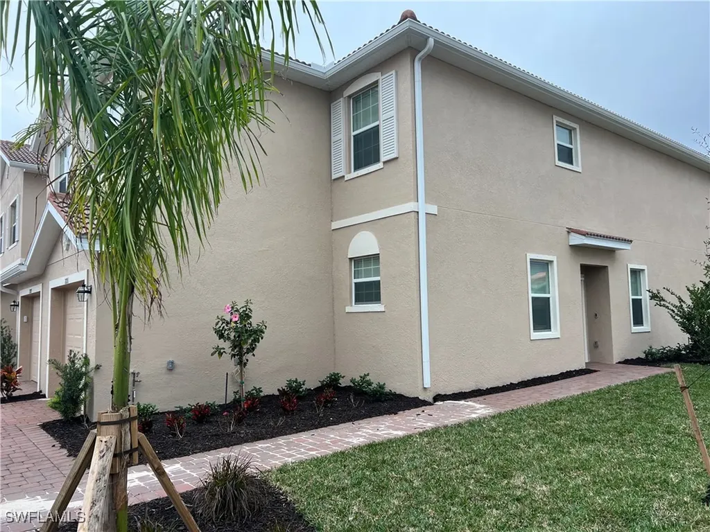 2971 Citrus Street Naples FL 34120