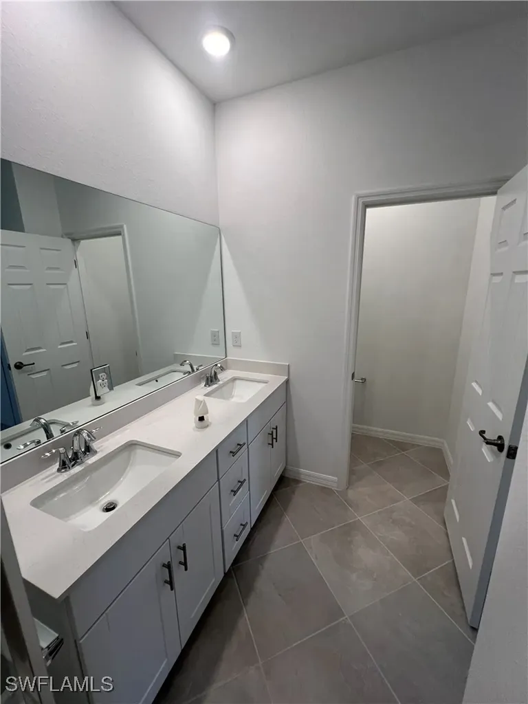 2971 Citrus Street Naples FL 34120