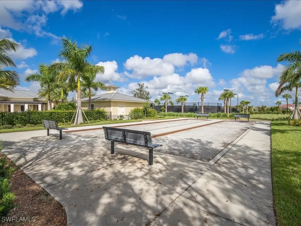 2971 Citrus Street Naples FL 34120
