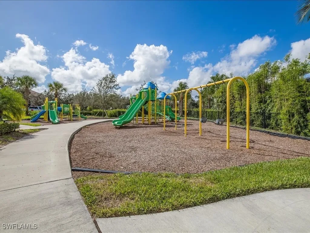 2971 Citrus Street Naples FL 34120