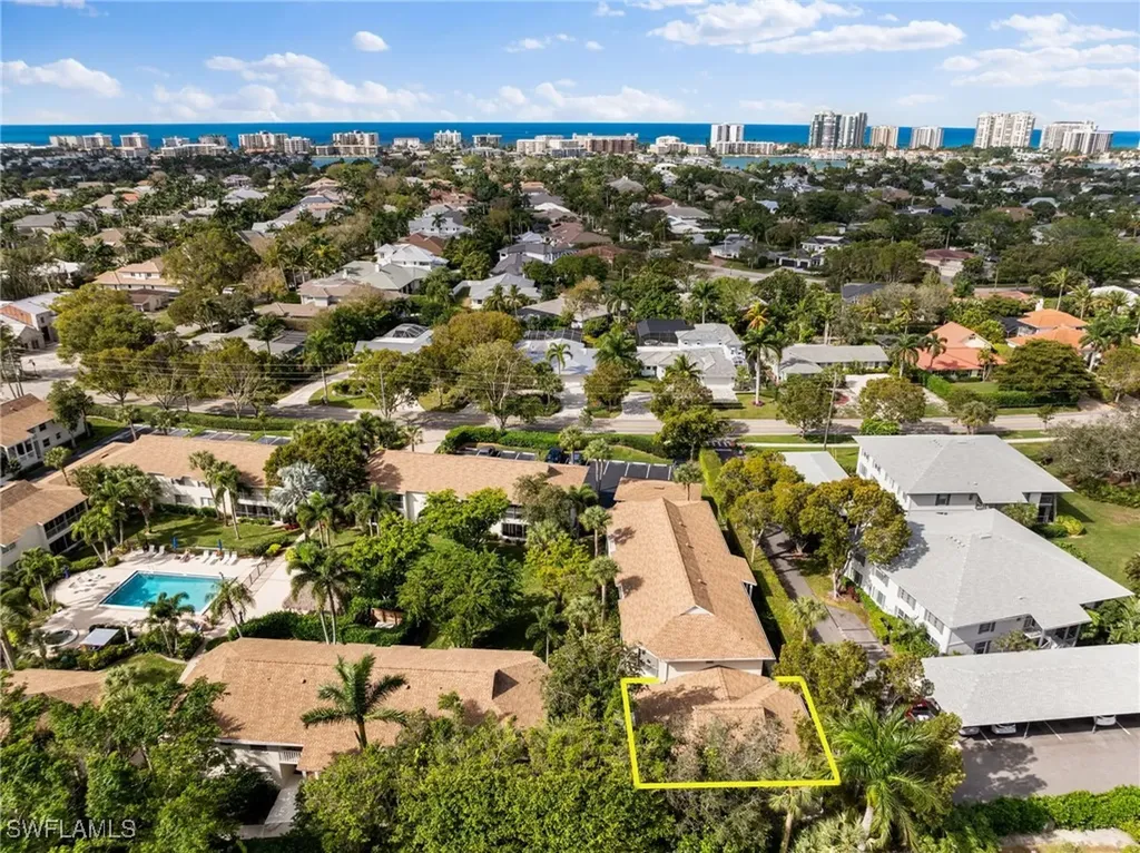 3200 Binnacle Drive Naples FL 34103