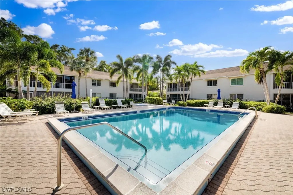 3200 Binnacle Drive Naples FL 34103