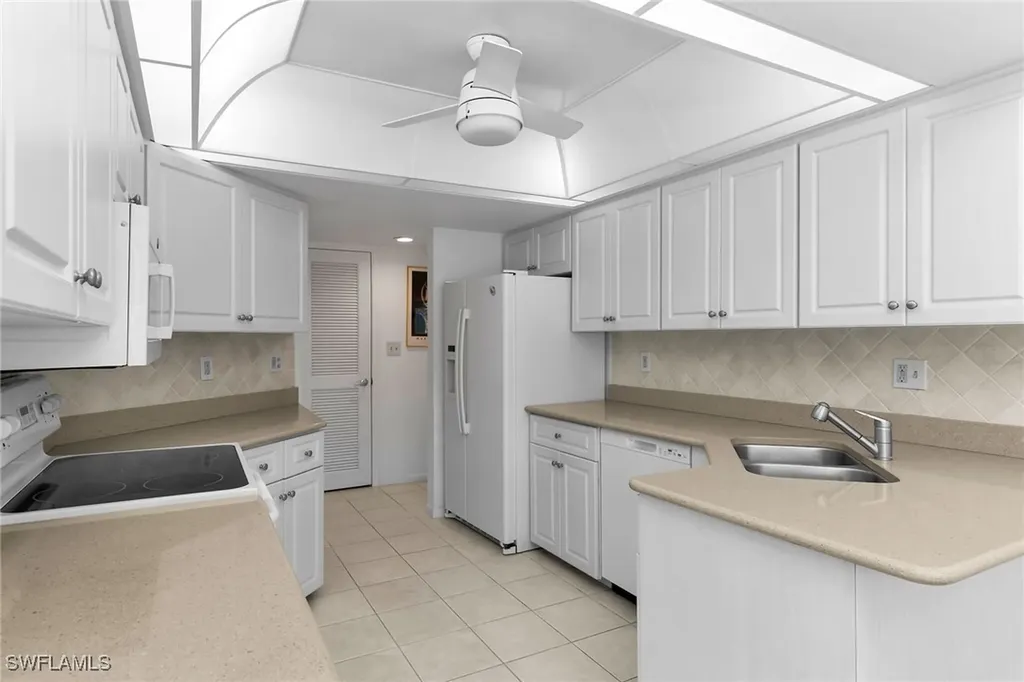 929 Collier Court Marco Island FL 34145