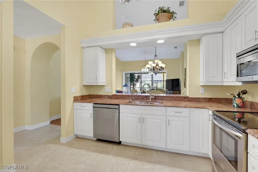 820 Bentwater Circle Naples FL 34108