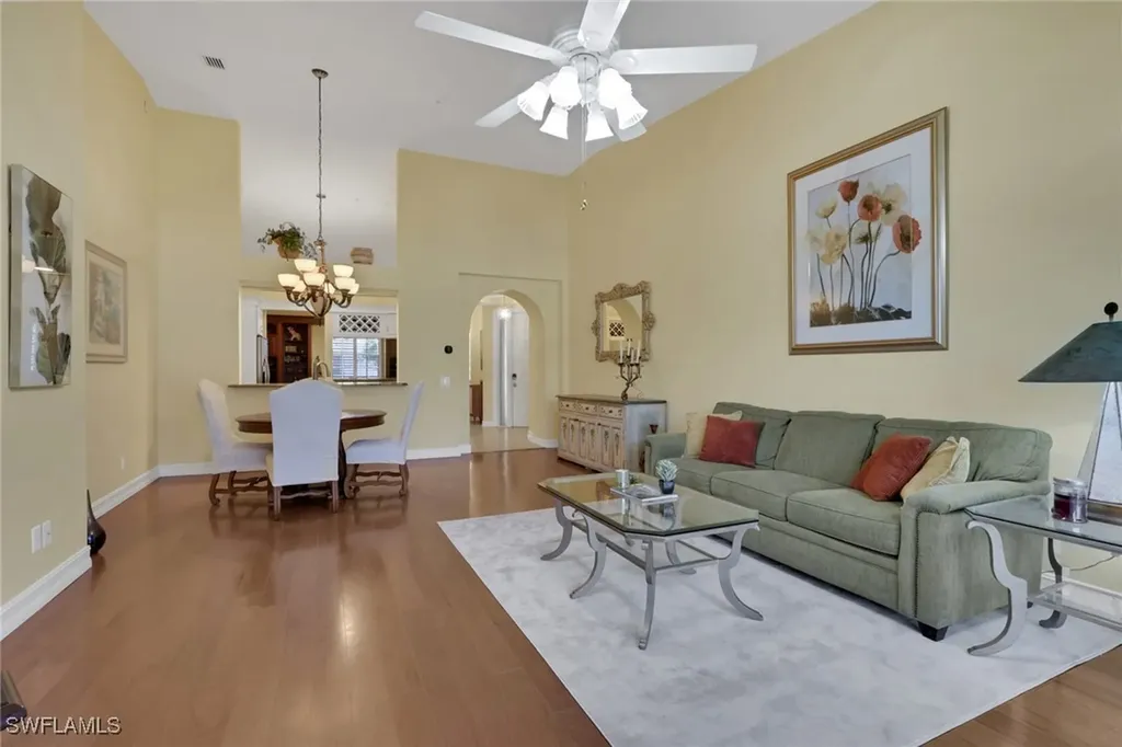 820 Bentwater Circle Naples FL 34108